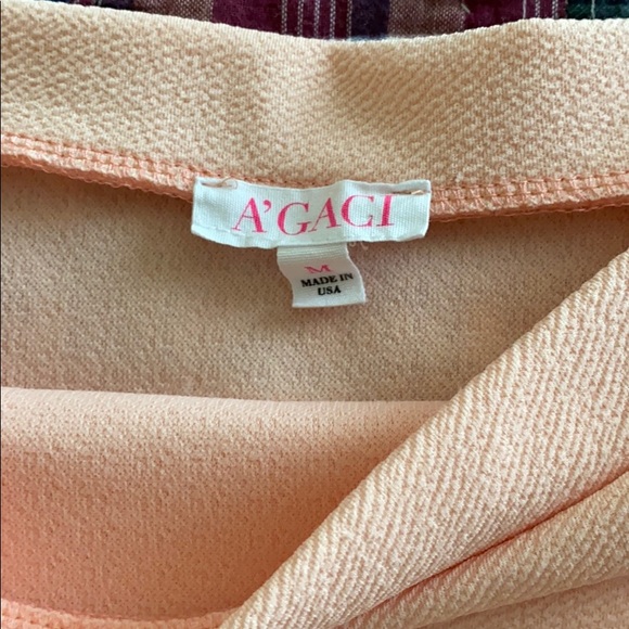 High-Waisted Mini - Picture 2 of 3